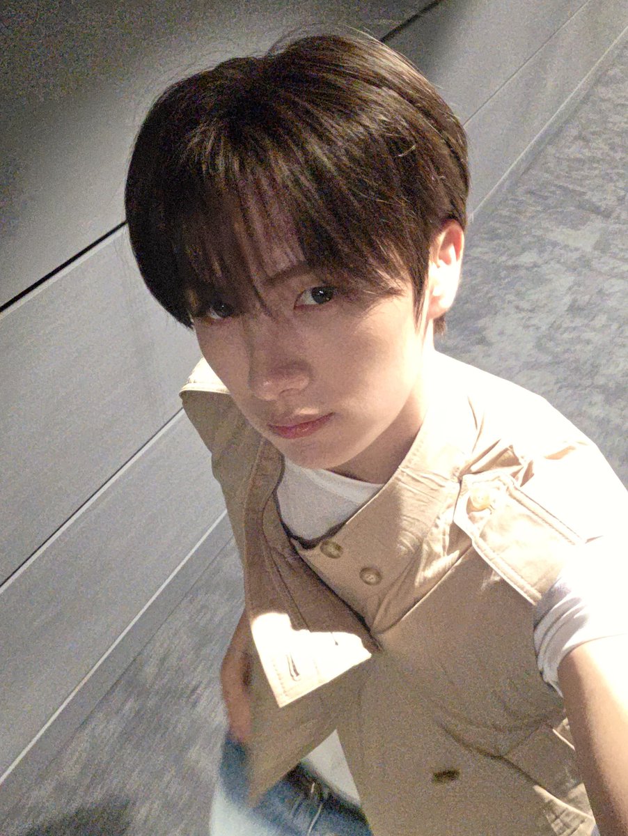ppeappy's tweet photo. 남자의 성장은 참 야르한 것 같다
둘 사이에 2년하고 약 3개월 잇음 …🫪 https://t.co/Opfeop8ZlU