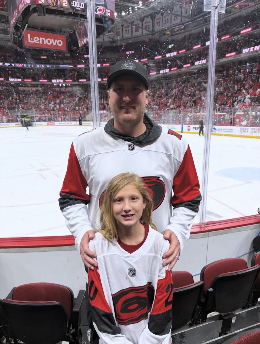 _AustinHill's tweet photo. Lynnlee has become a huge hockey fan within the last 2 years and being able to go to game 5 of the Stanley Cup Finals was incredible! One of the coolest experiences I’ve had in all of sports. Go Canes! 😤 https://t.co/74vzWqHt7j