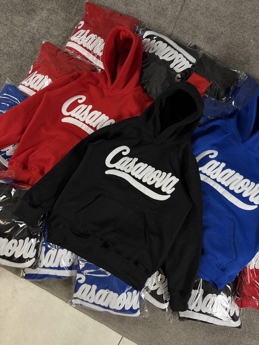 anxiousindustry's tweet photo. Start Your Clothing Brand With Low MOQ💥
Appliqué Embroidery Hoodies Made for Customer Based in USA🇺🇸
450 GSM
Premium Cotton Fabric https://t.co/RPrK0thLKM