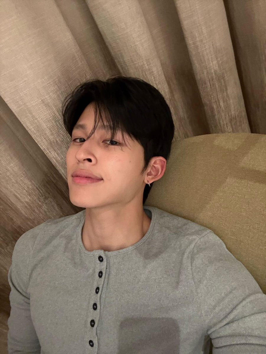 ppnaravit_home's tweet photo. Broadcast : cute 

ปังปอนด์ 🤲🏻

@ppnaravit , #ppnaravit https://t.co/05MHhnaQNx
