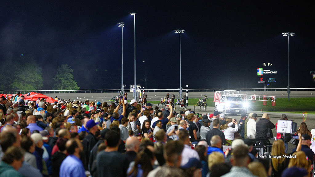 SMeizinger's tweet photo. One day from the Pepsi North America Cup, 43rd version.  John Campbell won this race six times, four consecutively amazingly, no other driver has won it three times, Scott Zeron can win his 3rd if he is lucky enough to win.  Dont miss it tomorrow night, approximately 10:45 ET. https://t.co/GZY85fxnwD