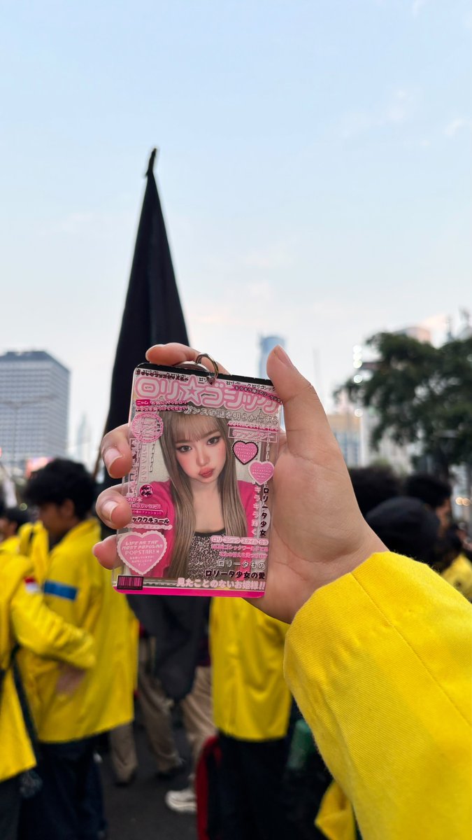 8 🐕 #K1MI tweet media