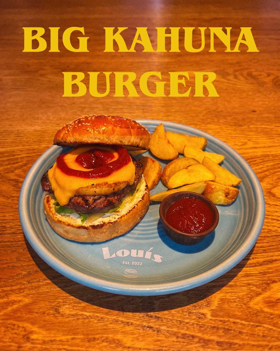 robthemacguffin's tweet photo. ルイスハンバーガーレストランで、ビッグカフナバーガーをスプライトで流し込む催事が始まりました！

https://t.co/kIeXyz1B7N

新たな「食のマクガフィン」として、三ツ星キューバサンドも提供します！6月21日まで！ぜひ、がぶりついてください！ https://t.co/XQz3z9jHTH