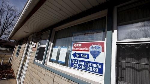 ki_queenpin's tweet photo. From her office in Painesville, Ohio, just north of Cleveland, Patricia Kidd has a front-row seat for the ups and downs of the housing market. https://t.co/SdUNq4eoiK https://t.co/YA0VXymEfL