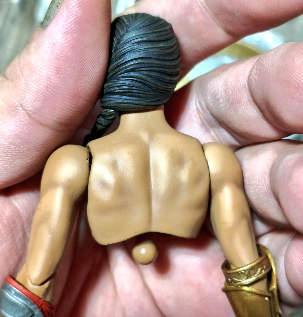 UIGOHobby's tweet photo. ケツの造形やばすぎやろ…
結構強めにシャドー吹かれてて鎧着てたら見えない部分なのにかなりこだわりを感じる
(やっぱ一回バラしてタミヤのワックス塗っとかんと安心出来ない作りではある。楽しく遊ぶために仕方ないのだ)
#xesraystudio https://t.co/S7b6G0iAxk