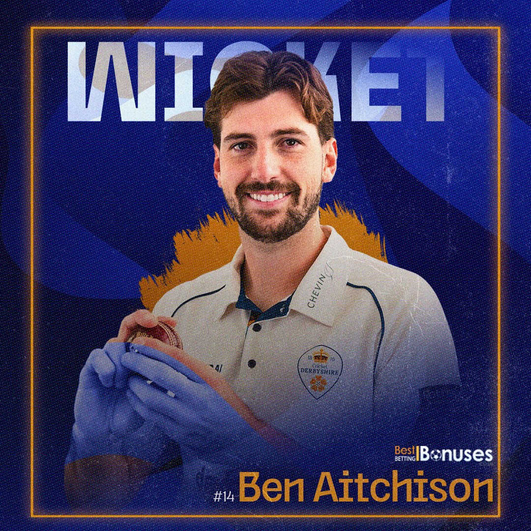 DerbyshireCCC's tweet photo. 𝐁𝐀𝐂𝐊 𝐈𝐍𝐓𝐎 𝐓𝐇𝐄 𝐀𝐓𝐓𝐀𝐂𝐊 𝐖𝐈𝐓𝐇 𝐀 𝐖𝐈𝐂𝐊𝐄𝐓!

Watch LIVE ⤵️