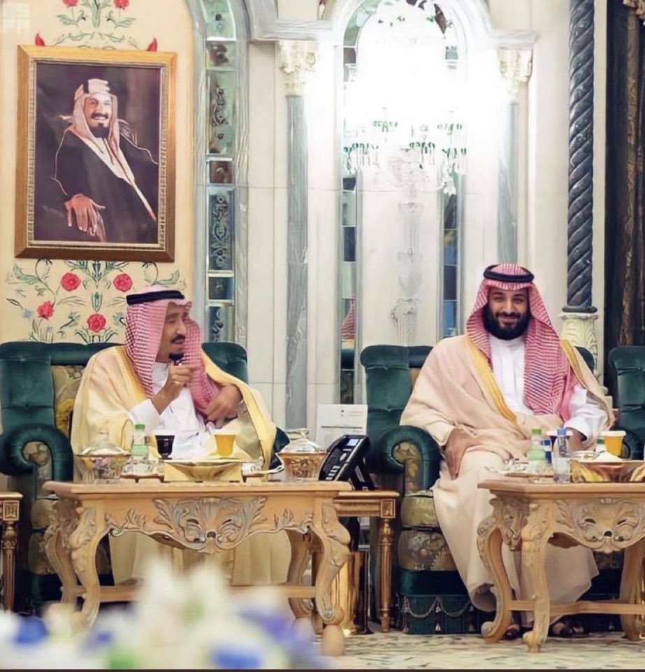 sqr192's tweet photo. نحمد الله حمداً كثيراً طيباً على #نجاح_موسم_الحج_١٤٤٧
ونرفع أجمل آيات التهاني والتبريكات والشكر لمقام 
#خادم_الحرمين_الشريفين 
و لسمو #ولي_العهد 
الأمير #محمد_بن_سلمان‌ 
وفقهماالله وسددهما 
وجزاهماخير الجزاء 
و الشكر والدعاء موصولان لرجال الأمن والصحة وجميع القطاعات 
#يوم_الجمعه https://t.co/igByBbOG6Z
