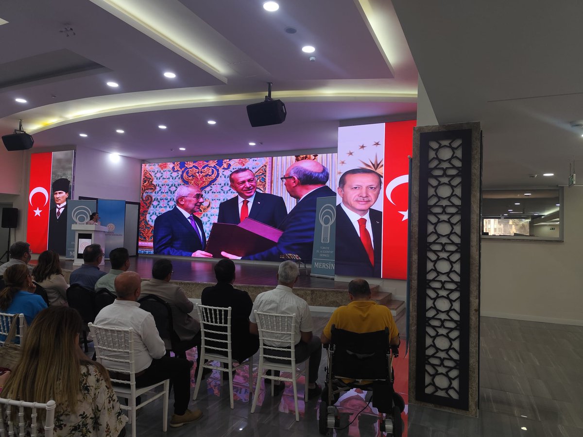 mersintded's tweet photo. DİLİMİZİN ZENGİNLİKLERİ” KONULU LİSELER ARASI KISA VİDEO YARIŞMASI ÖDÜL TÖRENİMİZİ YAPTIK.

#DilimizKimliğimizdir
@erdemekrem @Muhammed0744 @mustafaerimm @muharremkose33 https://t.co/MyzJVqUplH
