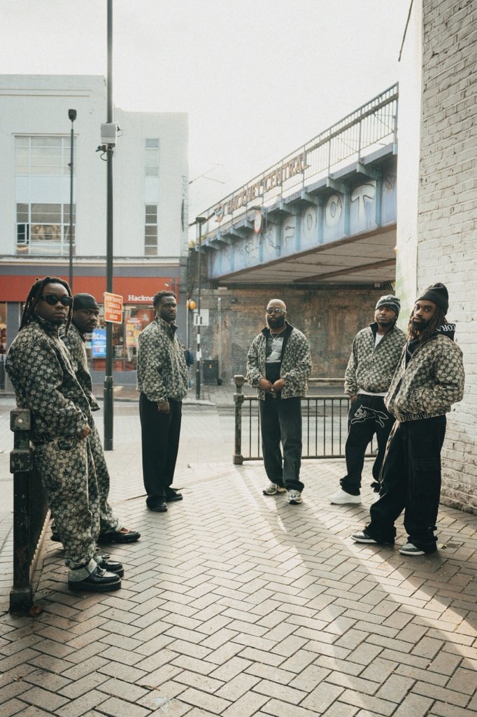 NSG's tweet photo. When it’s all said and done, there will NEVER be another NSG!

3 Ghanaians , 3 Nigerians  🇬🇭 🇳🇬 

Grew up in the streets of London together as kids. Sold millions of records worldwide, sold tours out across the globe.

Doing all this whiles remaining true to their African ROOTS https://t.co/fdv1llEhmT