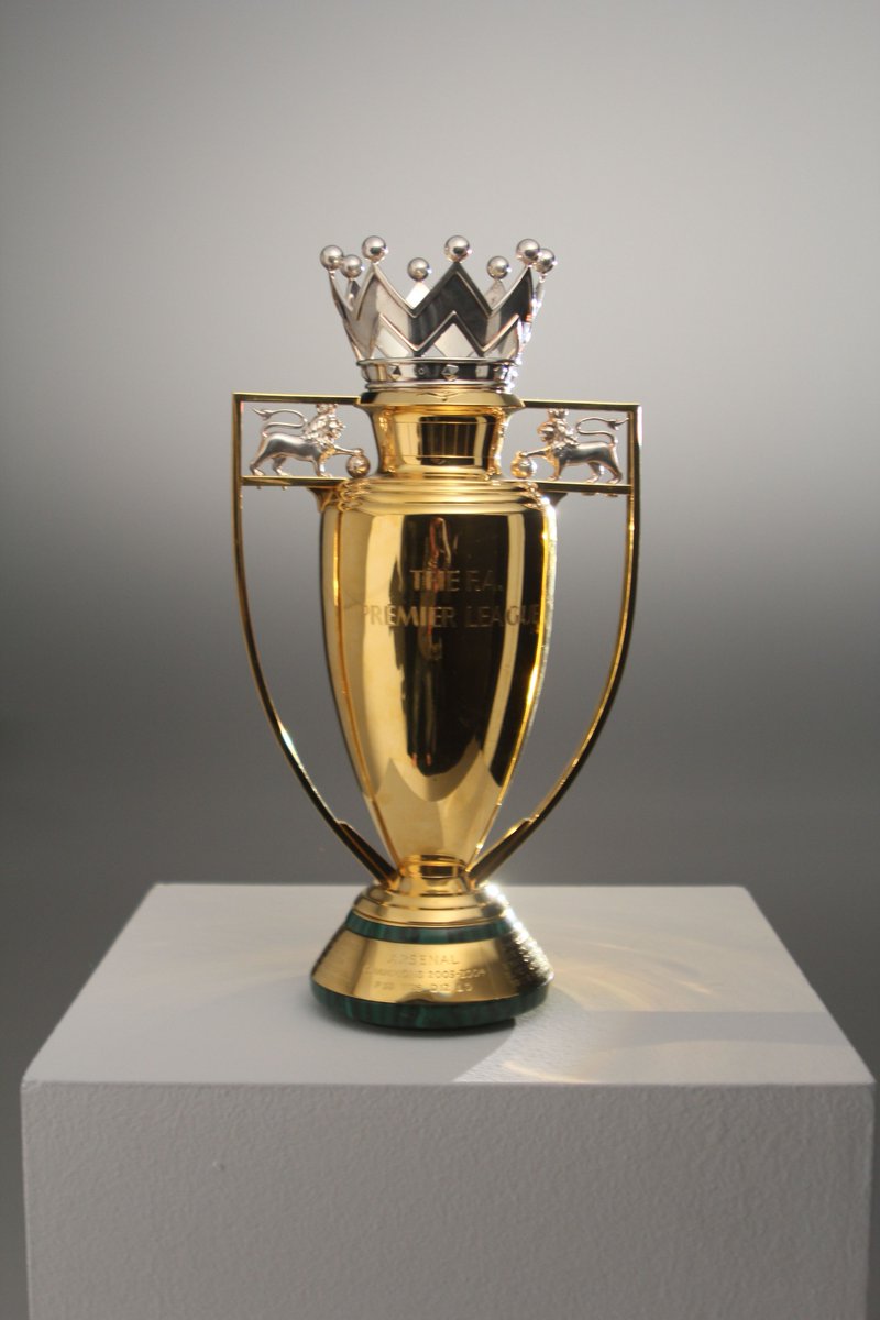 RedCartelHQ's tweet photo. I can bet my life I won't see another club win a Golden Premier League trophy in my lifetime.

Can rival fans bet Arsenal won't win the Champions League in their lifetime? https://t.co/QNLN5ZbSMQ