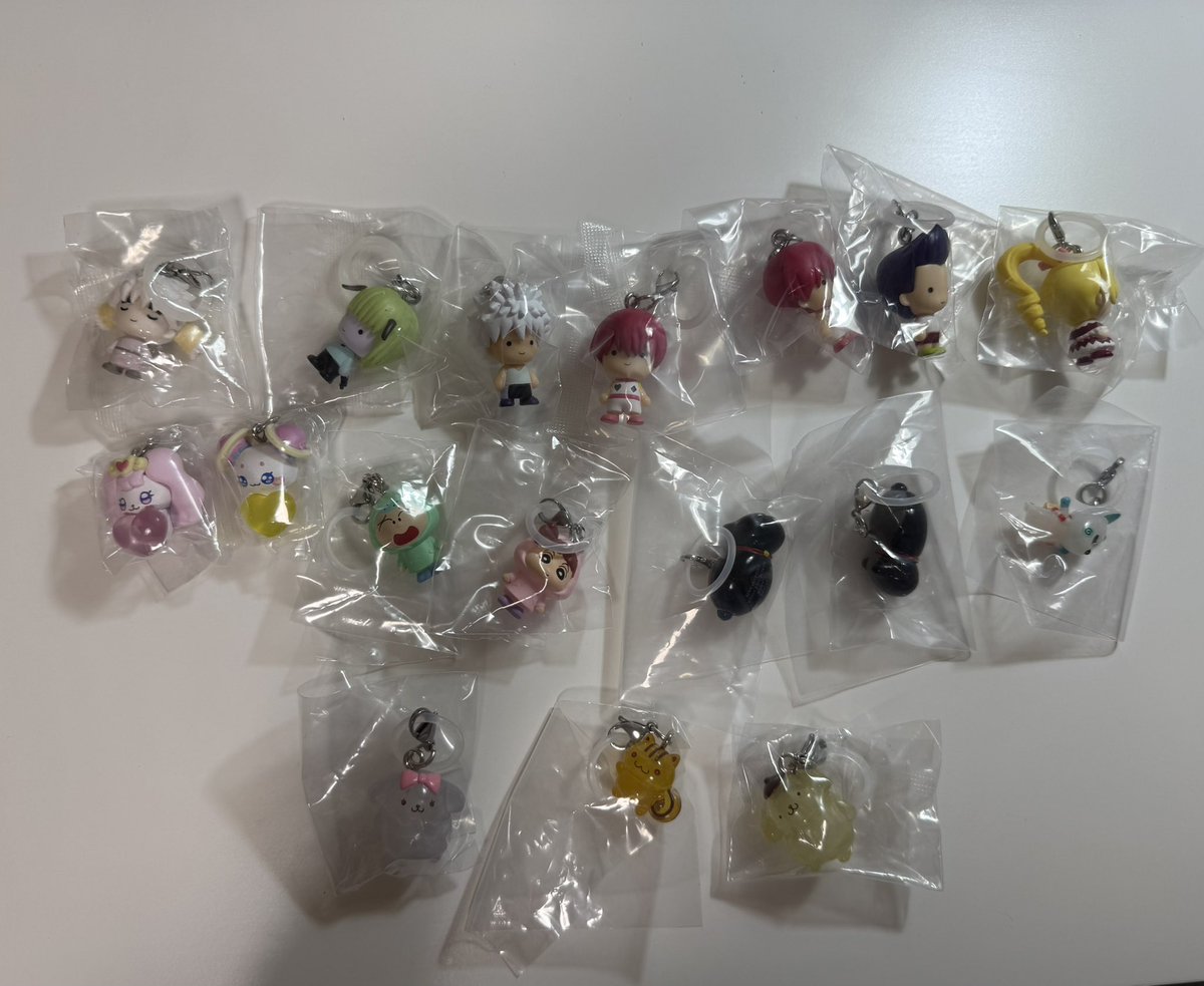 hotate__cha's tweet photo. 【交換】ガチャガチャ めじるしアクセサリー

【譲】画像1

【求】画像2orその他めじるしアクセサリー等

郵送交換希望📮難しいと思いますがよろしくお願いします https://t.co/IIXNGJkuaa