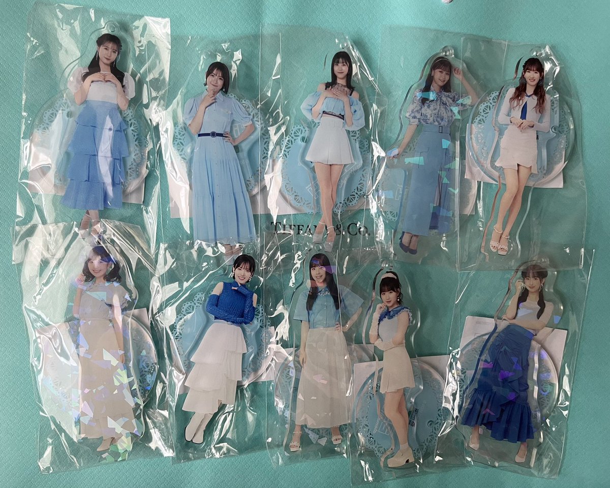 tpkdtptmd's tweet photo. モバガチャ Juice=Juice アンジュルム モーニング娘。 つばきファクトリー OCHA NORMA 交換
【譲】 生田 小田 羽賀 野中 横山 北川 岡村 櫻井 井上 
川村 谷村 小野 新沼 八木 島倉 石栗 西﨑 広本 北原
【求】同異種問わず 平山 石山 弓桁

心当たりのある方はリプライお願いします。 https://t.co/JPKzpfwA0H
