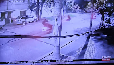 NormaTisera's tweet photo. La Defensa: Malón de motochorros en Gerli O https://t.co/8wi5QE2Gsx https://t.co/hASyBFEYAw