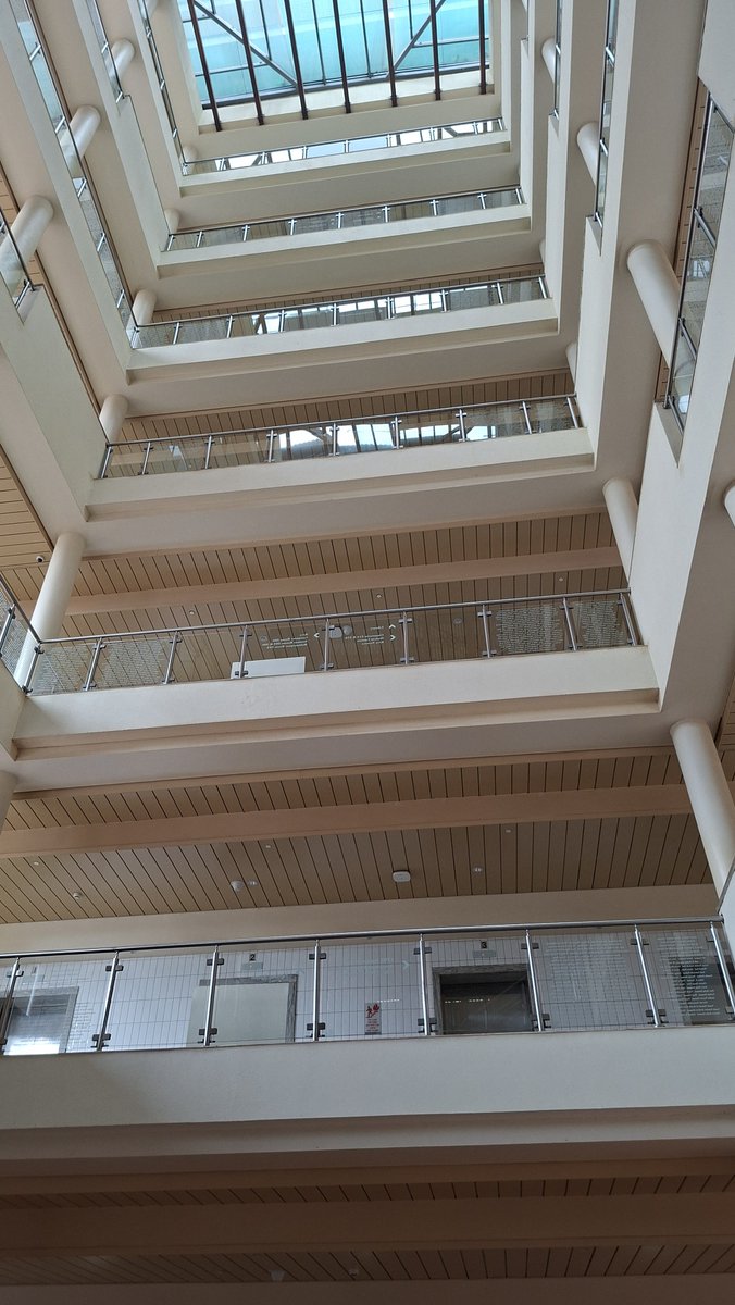 architect_njeru's tweet photo. You will know good architecture when you see it.

The Aga Khan University is a silent masterpiece sitting along 3rd Parklands Avenue.

Notice the choice of materials, the intricacy of details and use of the spaces. https://t.co/P6yZbUoEzf
