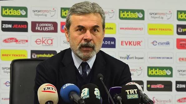 Cyronah12's tweet photo. Fenerbahçe 0-1 Konyaspor (90+1)

Aykut Kocaman: "Takım henüz tam olarak oturmadı. Oyun boyunu istediğimiz seviyeye çektiğimiz zaman başarı gelecektir." https://t.co/52Z9ubdyEh