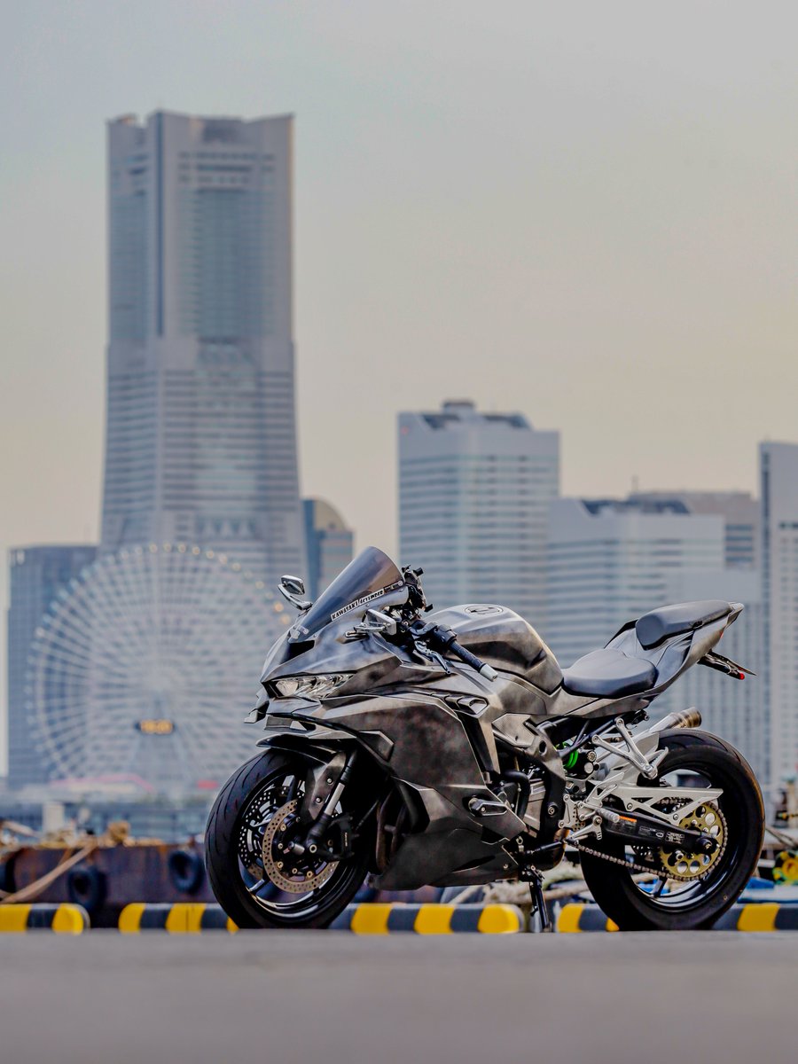 MarinosZX4RR's tweet photo. #一目で身バレするバイク
#左斜め前が好きな奴
ハイ🙋週末です
お🏍楽しみます〜 https://t.co/G6VA4YSgUS
