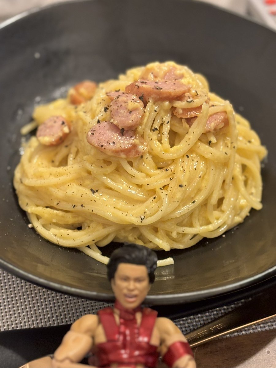 Roi0505's tweet photo. 激うまカルボナーラ❣️

#SPDR飯 https://t.co/rQOb7Qq2Bc