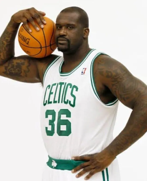 SirUserr's tweet photo. gotta feel bad for wemby when its a 4-6 when De'Aaron Fox is on the court #ass #washed #shouldvestayedonthekings #washedloser #soldwemby #justholdontotheball #retire #nba #knicks #spurs #nbafinals #shit #braindead https://t.co/ZpqM9KLArh