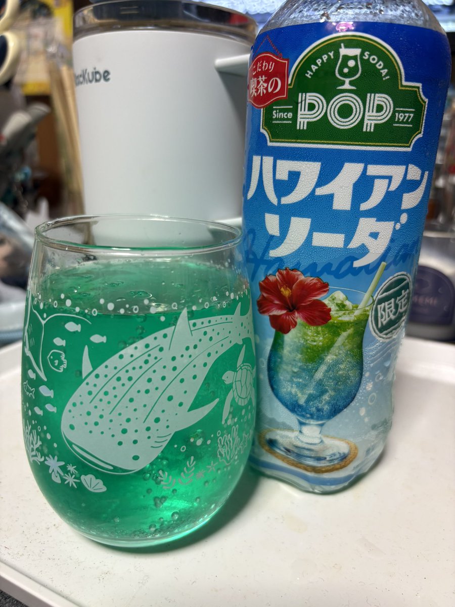 licomickey's tweet photo. このグラスにぴったりな色だった https://t.co/4AXn0ldJ98