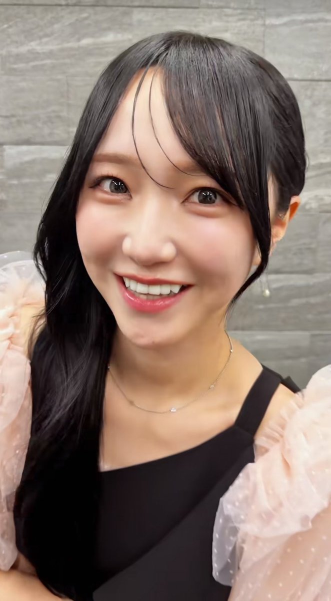お姉さん感がすごい あと早く観にいきたい #映画おそ松さん #野口衣織