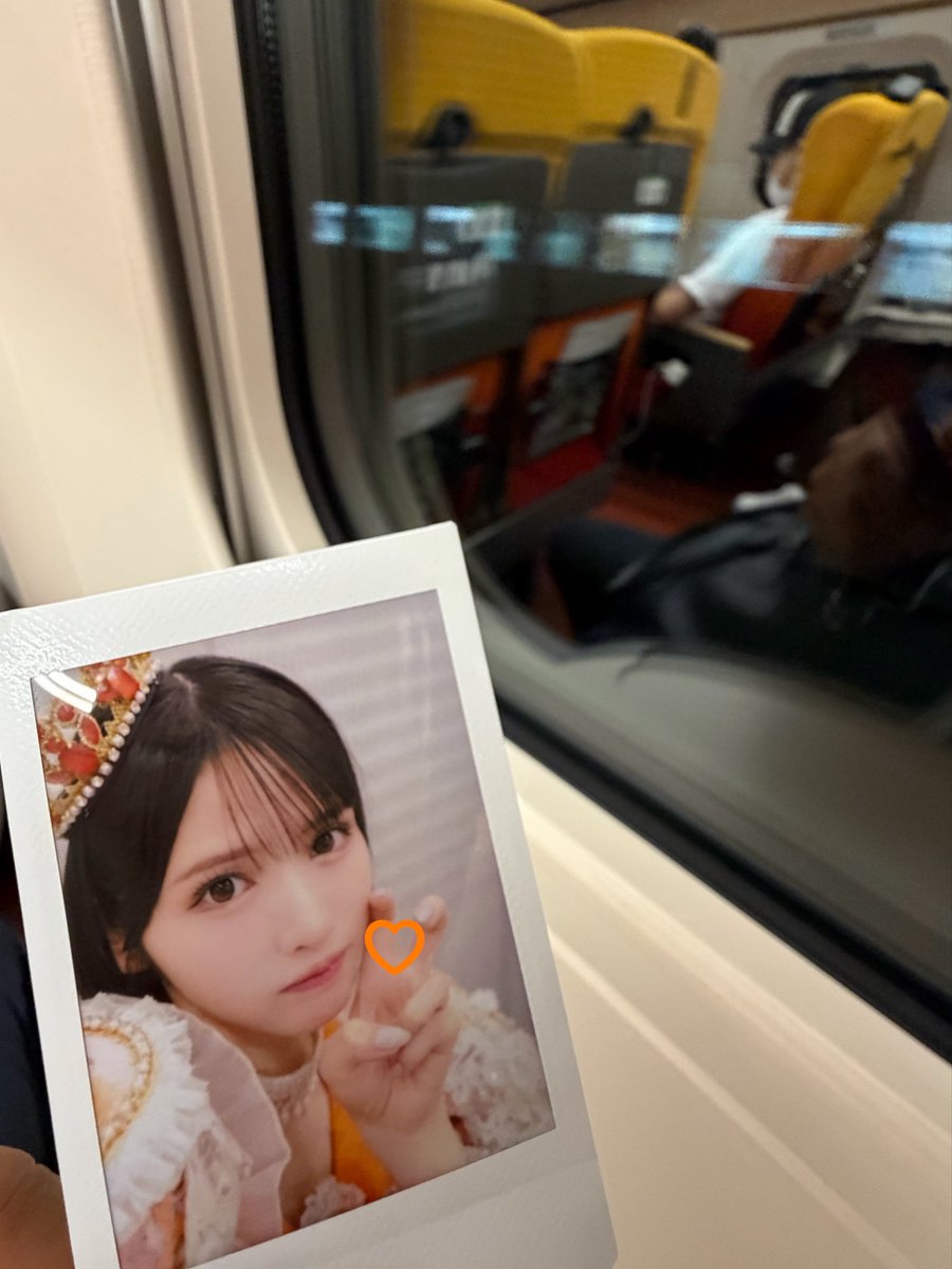 rei25fru's tweet photo. 夜勤終わりに往復6時間かけて行くのなーって思ったけれども、選択肢があるなら会える時に会うのが1番だと思った1日でした。

忙しい時期にも関わらず相手してくれて本当にありがとう。 https://t.co/k2XdNOjxB1