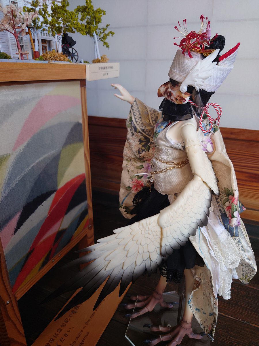 あっ！ コラッ！ひめちゃん！展示物に触っちゃダメでしょ! …そんな