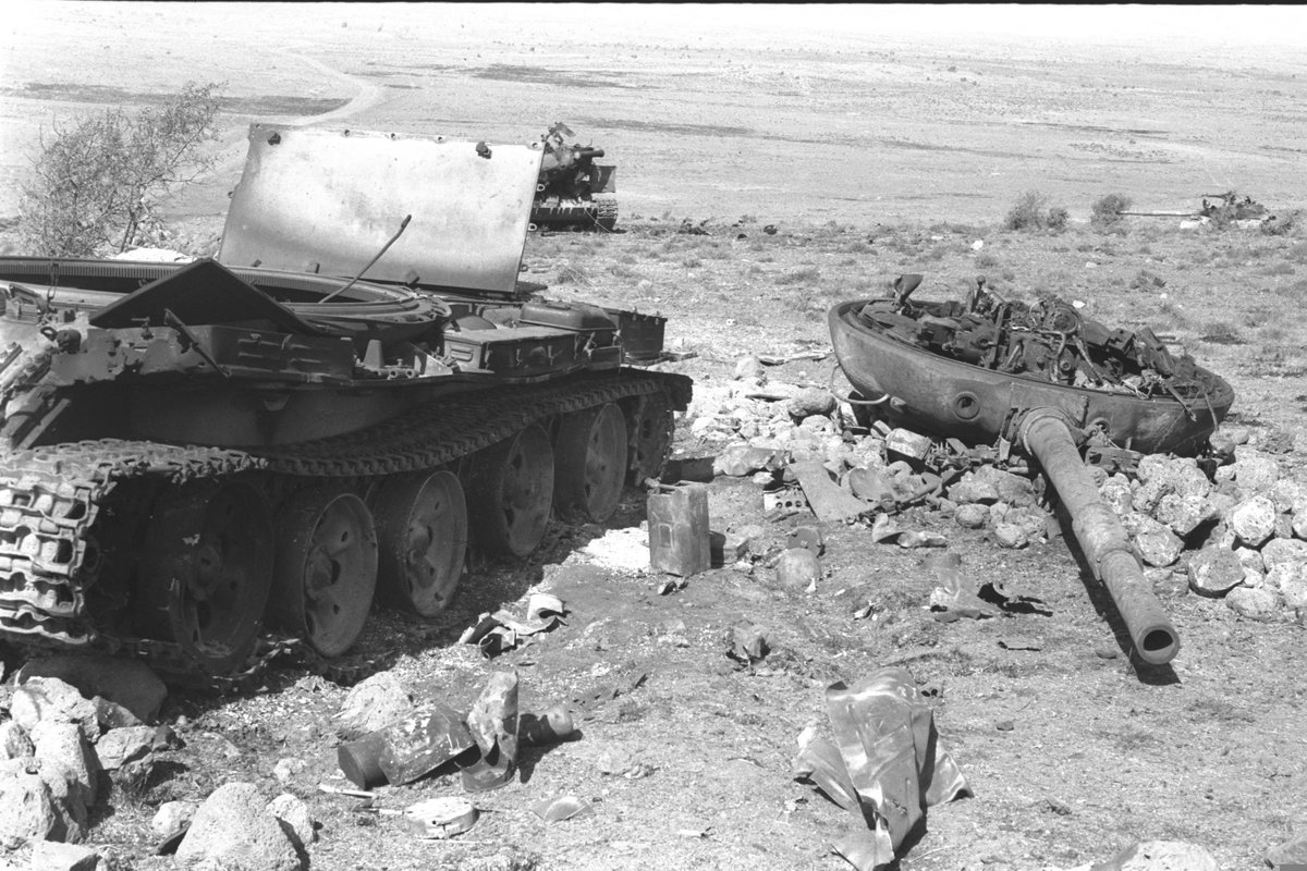 MathieuMorant's tweet photo. Syrian T-62 (number 570 on the turret), somewhere on the Golan Heights 
(archives from the National Library of Israel).
https://t.co/PgKlhtGORI https://t.co/TtuHWJEtT5