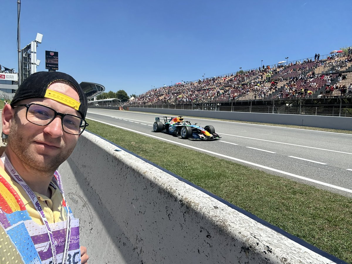 MateuszMrz8's tweet photo. Widok idealny. 

#F1PL #ElevenF1 #F1 https://t.co/ERfVFWsvaG