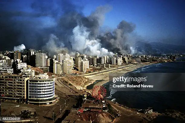 SutrukNahhuntee's tweet photo. @IsraelPersian اشغال لبنان و قتل‌عام لبنانی‌ها توسط اسرائیل
سال ۱۹۸۲ و پیش از تاسیس حزب‌الله https://t.co/BekGsxaoT7