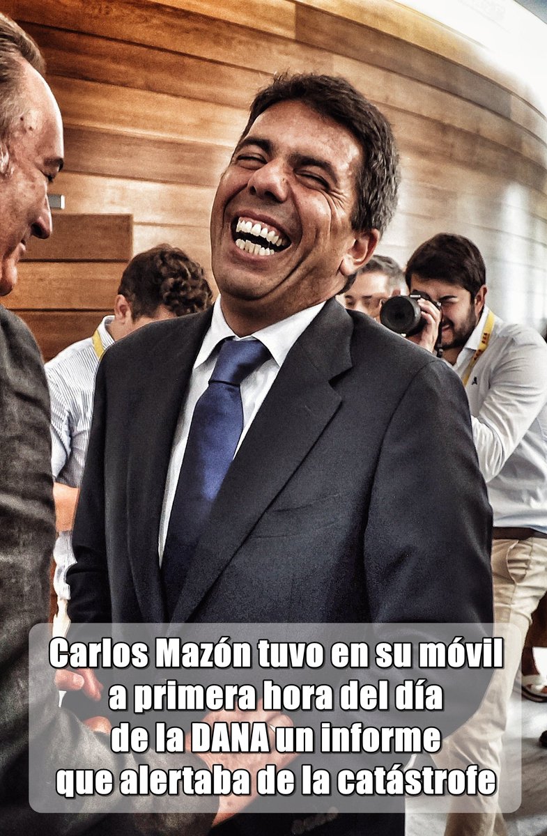 _Gafas_y_reloj_'s tweet photo. Acabamos de conocer que Carlos Mazón tuvo un informe a primera hora de la mañana el día de la DANA que alertaba de la catástrofe. A pesar de ello, decidió marcharse de "comida" con una amiga.

Aquellos que hoy hablan de las joyas de Zapatero siguen manteniéndolo en su escaño. https://t.co/rrzXzP1pTJ