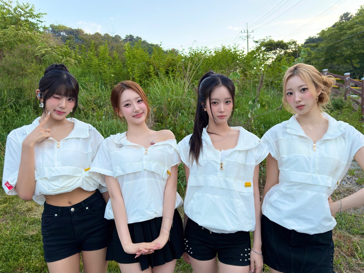 H1KEY_official's tweet photo. [📷] 260612 제36회 한산모시문화제

◠◠◠◠◠◠◠୨♡୧◠◠◠◠◠◠◠
    오늘의 짱이키 🌱🤍
◡◡◡◡◡◡◡୨♡୧◡◡◡◡◡◡◡

#H1KEY #하이키 #ハイキー
#GORUN https://t.co/BjZgu2UE3f