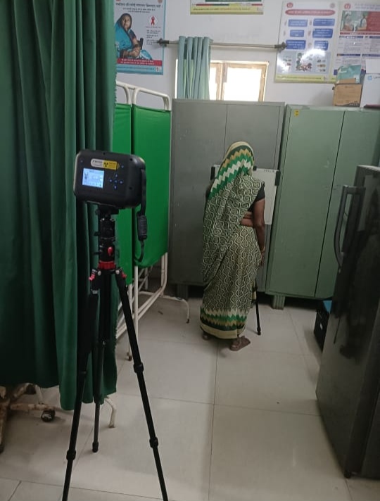 DtoVidisha's tweet photo. 100 DAYS CAMPAIGN UNDER TB MUKT BAHARATABHIYAN AT HIGH RISK VILLAGE WITH HIGH RISK URBAN AREA -RATNYAKHADAN , MOHANGIRI, RATANBARI, KARAIYA. #TBMUKTBHARATABHIYAN #TBHAREGADESHJEETEGA https://t.co/Tw9ssmpktU