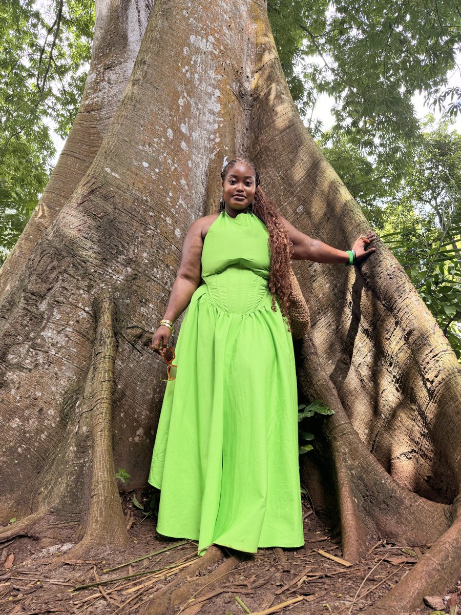 adaezennaji_'s tweet photo. 📍: Kizimbani Spice Farm, Zanzibar. 

I loved this tour so much because I got to smell and see so many fresh spices and eventually ate fresh meals made with these spices.

Zanzibar is a blessed island. https://t.co/5MrFwmwhvf