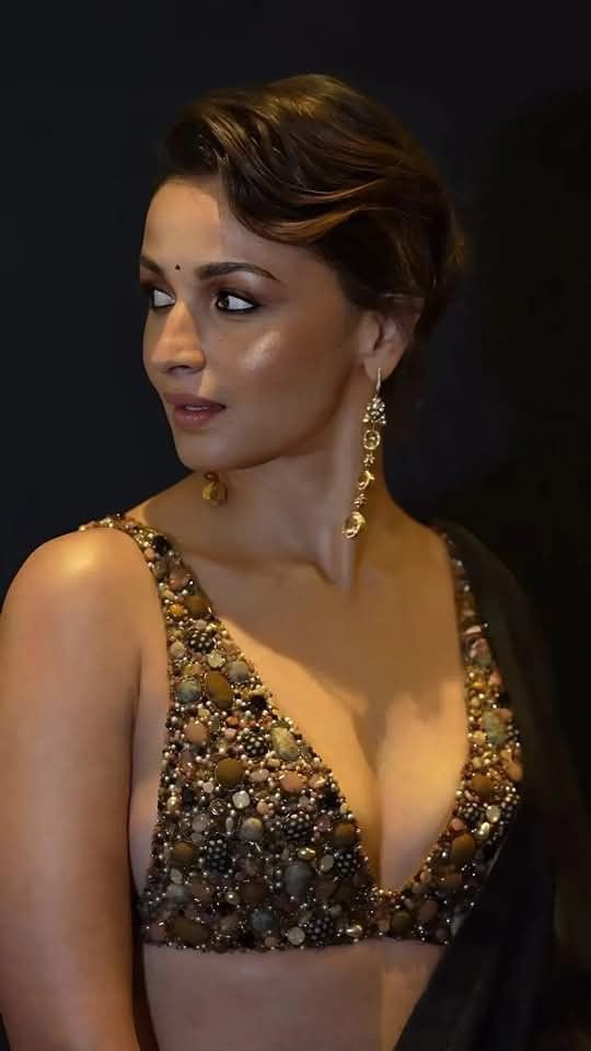 Randialiabhatt tweet media
