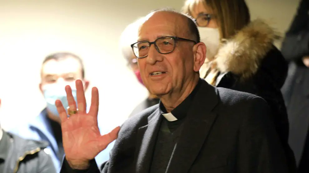 Jordipicazo's tweet photo. #AskJordiPicazo #CARDINAL UNDER SIEGE: TWENTY UNANSWERED #QUESTIONS THAT COULD #SHATTER HIS #CAREER Twenty questions that highlight unresolved scandals and alleged cover-ups attributed to Omella👉 https://t.co/J1JmaO90EK 🗞️@STForeign @thetimes #CatholicChurch #CardinalOmella #ChurchCorruption