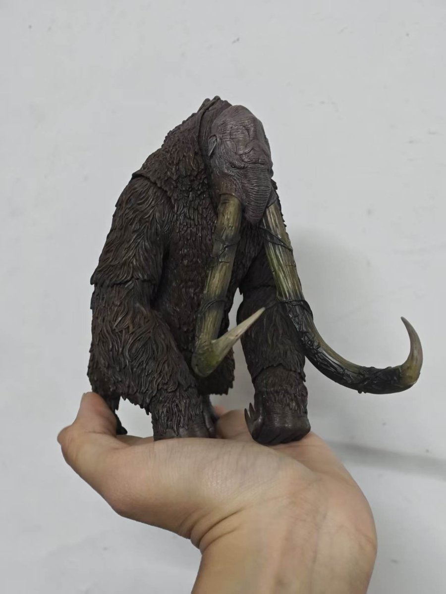 MFS314's tweet photo. Behemoth from Hiya Toys - Shared by a Chinese Collector https://t.co/a33KYztehh