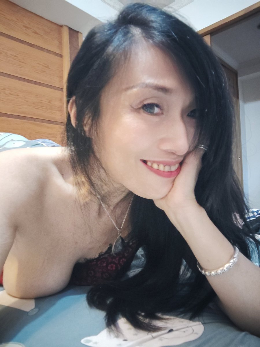 ssyyggpp's tweet photo. #自拍 #熟女 https://t.co/4W2oEz18I2
