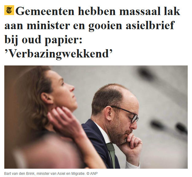 SanderSassen's tweet photo. Gemeentes die weigeren zijn als eerste aan de beurt als de overheid dwang gaat toepassen volgens @MinisterAenM. Kan iemand Bart misschien aan het verstand brengen dat hij daarmee de burgers in het gezicht spuugt? Je hebt nul draagvlak Bart, nul.

Bron: https://t.co/xsaYvJqgHj https://t.co/Fm17KobWMy