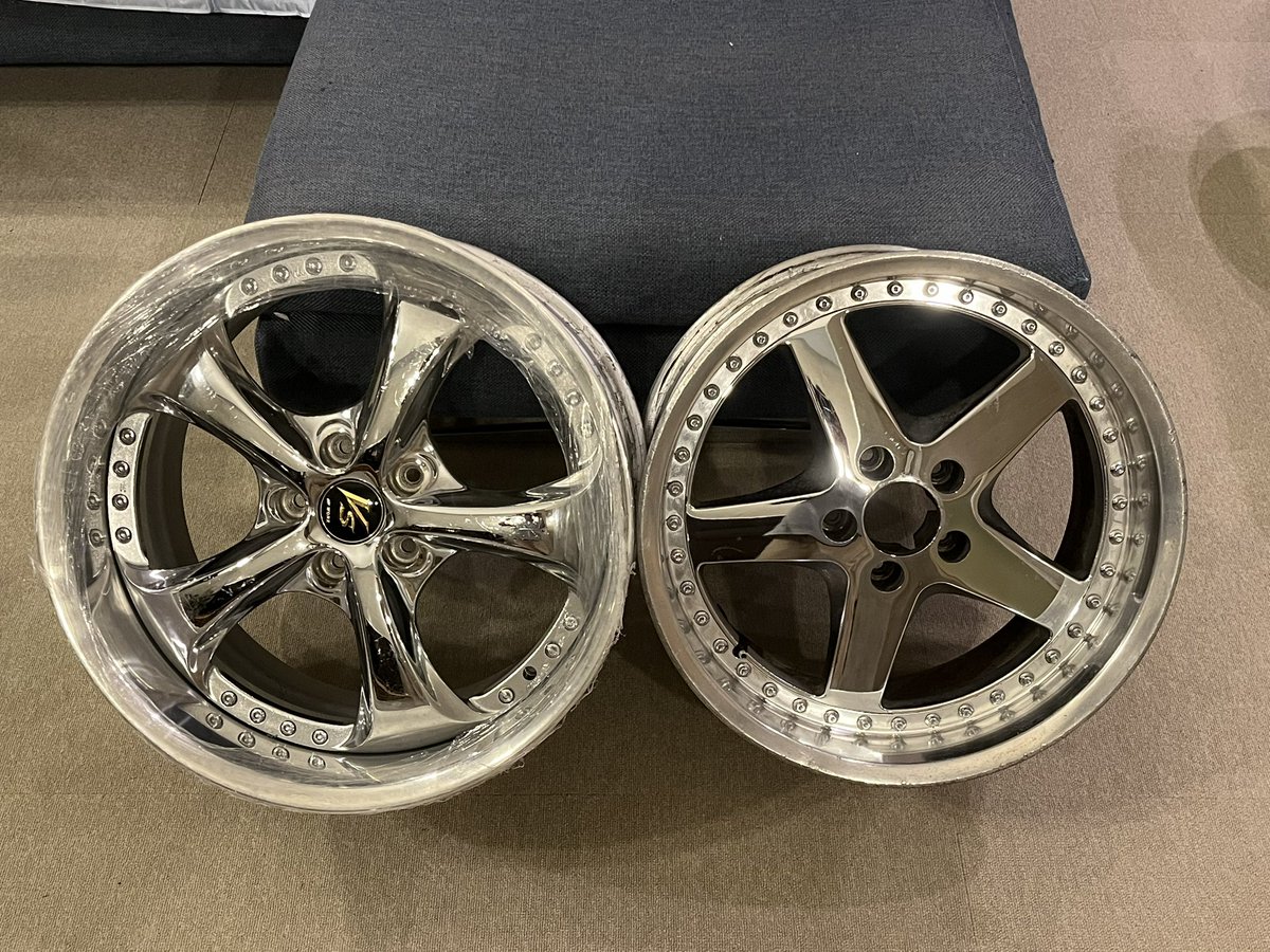 Hashitya_1jz's tweet photo. 世界で1番かっこいいホイールきた https://t.co/HbMilD8GUy