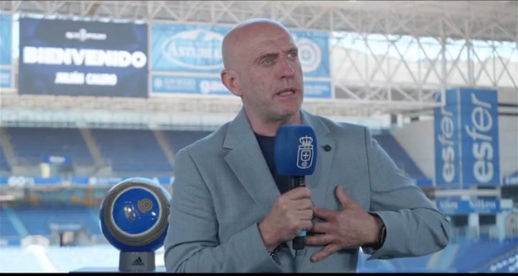 oviedismo's tweet photo. Julián Calero: “A Jesús Martínez le he dicho que no podemos equivocar los pasos, el paso es Segunda. 
No hablemos de lo grande, que vamos a jugar a grande eh; pero cuando toque, ahora no toca. Ahora toca fajarse otra vez.
Vamos a hacer un #RealOviedo competitivo y ser ambiciosos” https://t.co/4CA0e8mQkJ