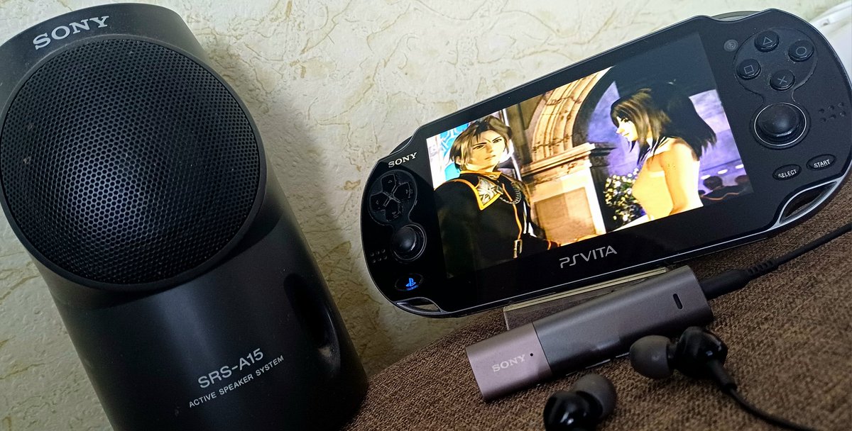 Dimas_KUZ's tweet photo. #FINALFANTASYVIII
#FFVIII #PSVita #SONY https://t.co/m9JyBbksIl