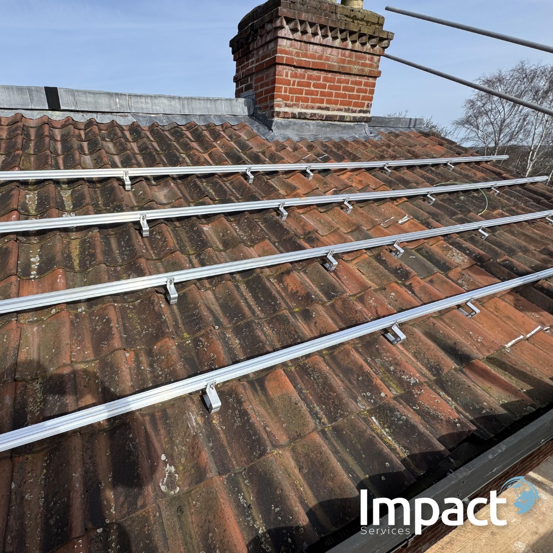 _impactservices's tweet photo. New 2.7kW solar &amp; battery install in Norwich! ☀️

This compact setup maximises energy independence with:
📍 6x 450w JA Solar panels
📍 11.52kWh Fox ESS battery
📍 Optimisers &amp; Bird Blocker

A great way to reduce a home's carbon footprint.

#SolarEnergy #Norwich https://t.co/DPJoMeD7fm