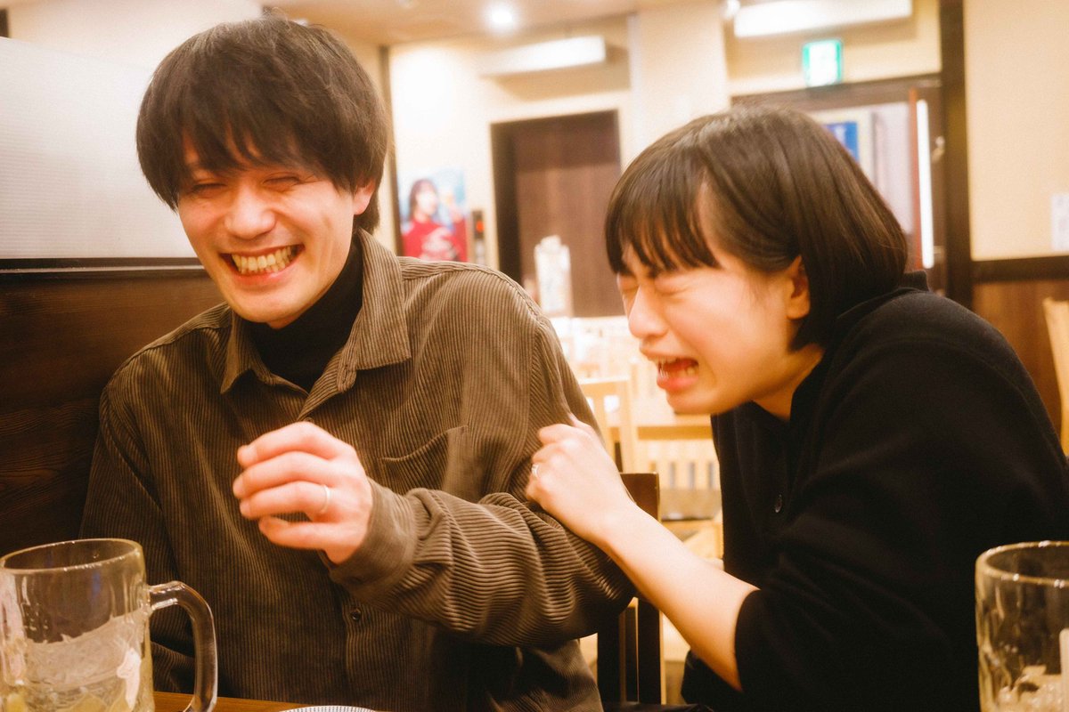 srbkc_itaba's tweet photo. 日頃よりお世話になっております！
この春俳優の土本燈子さんと結婚いたしました！

俳優として人として大切にしたいことは何か考え続ける姿に尊敬と憧れが止みません。本当に素敵な人です！

引き続き精一杯頑張ります！
今度とも猿博打を、土本燈子を、板場充樹を宜しくお願いいたします。

板場充樹 https://t.co/cbGDJn8brF