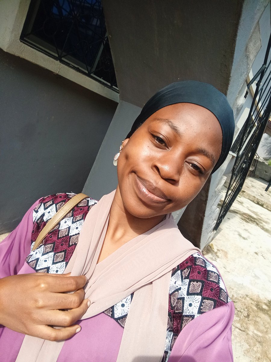 islamiyat0107's tweet photo. Jummah Mubarak 😍 https://t.co/t15vMdHpDt