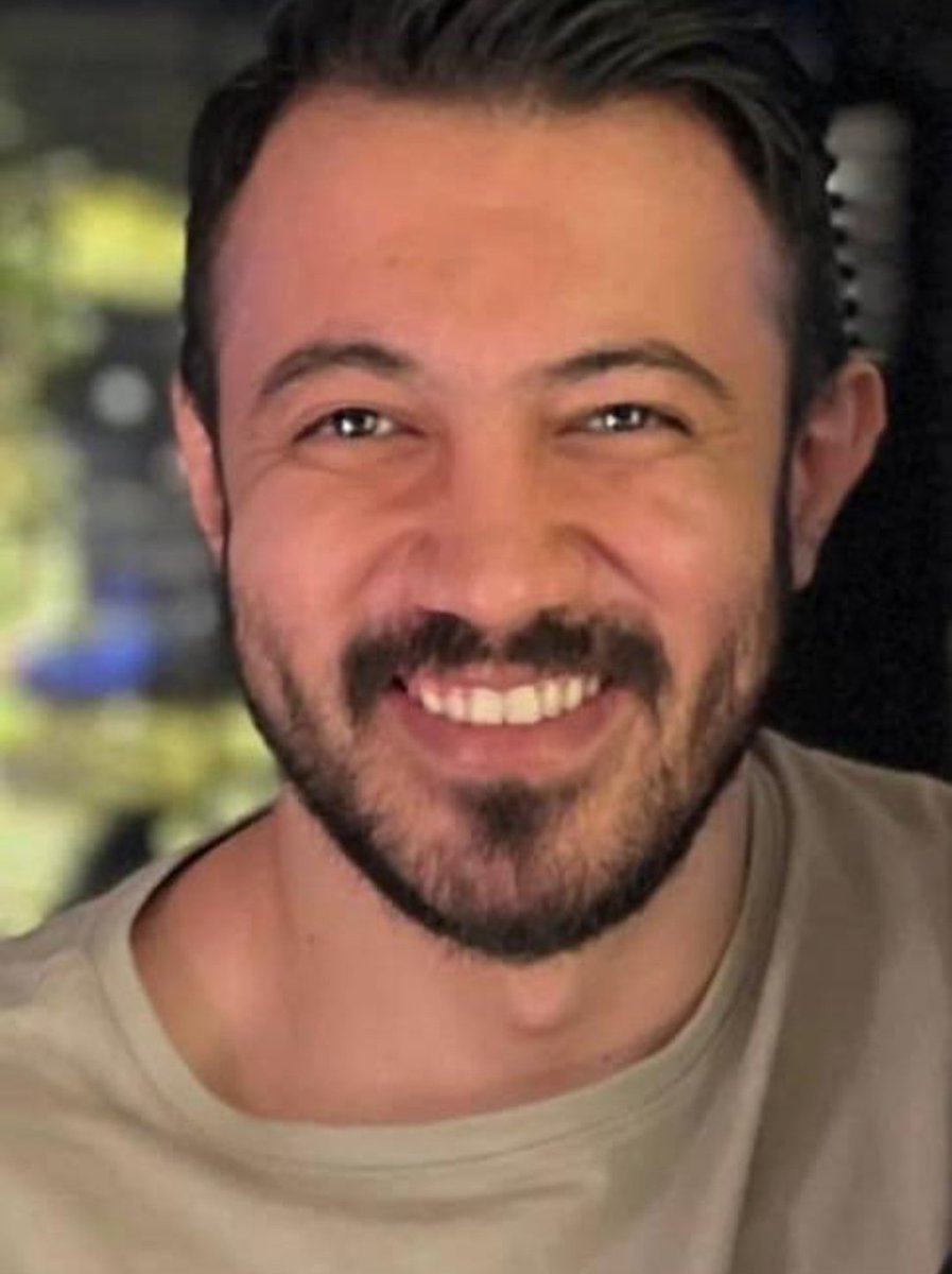 axetoop's tweet photo. فراموشت نمیکنیم
جاویدنام #میلاد_تاجیک https://t.co/Kc9cOXfKPG