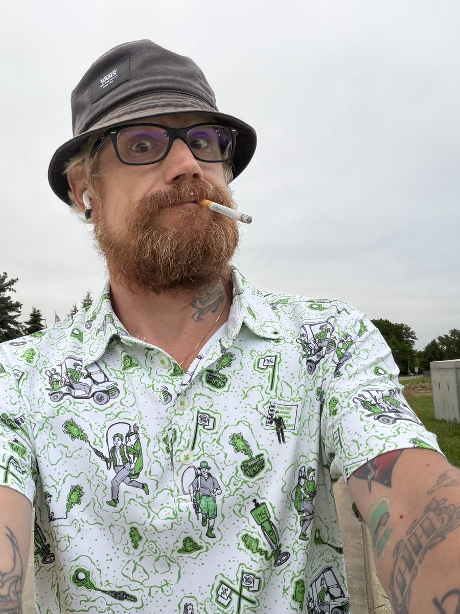 ShaggyCBW's tweet photo. Gm gm from the grey skies of C-Town! Happy Friday! Letโs get it! Feels like a good day to check out #CBWRadio
โ๐โ https://t.co/StSM0ecix8