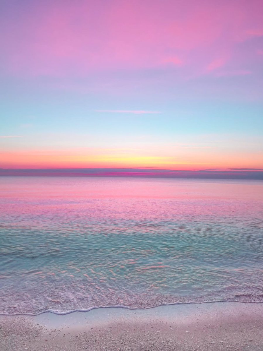 elyradream's tweet photo. pastel sunset https://t.co/VEx3KXsmp7