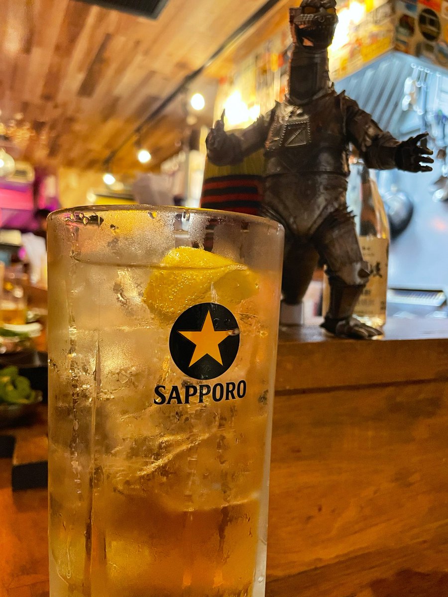 JUN_live_'s tweet photo. ひとりしっぽり飲み https://t.co/LwGPMECJzn