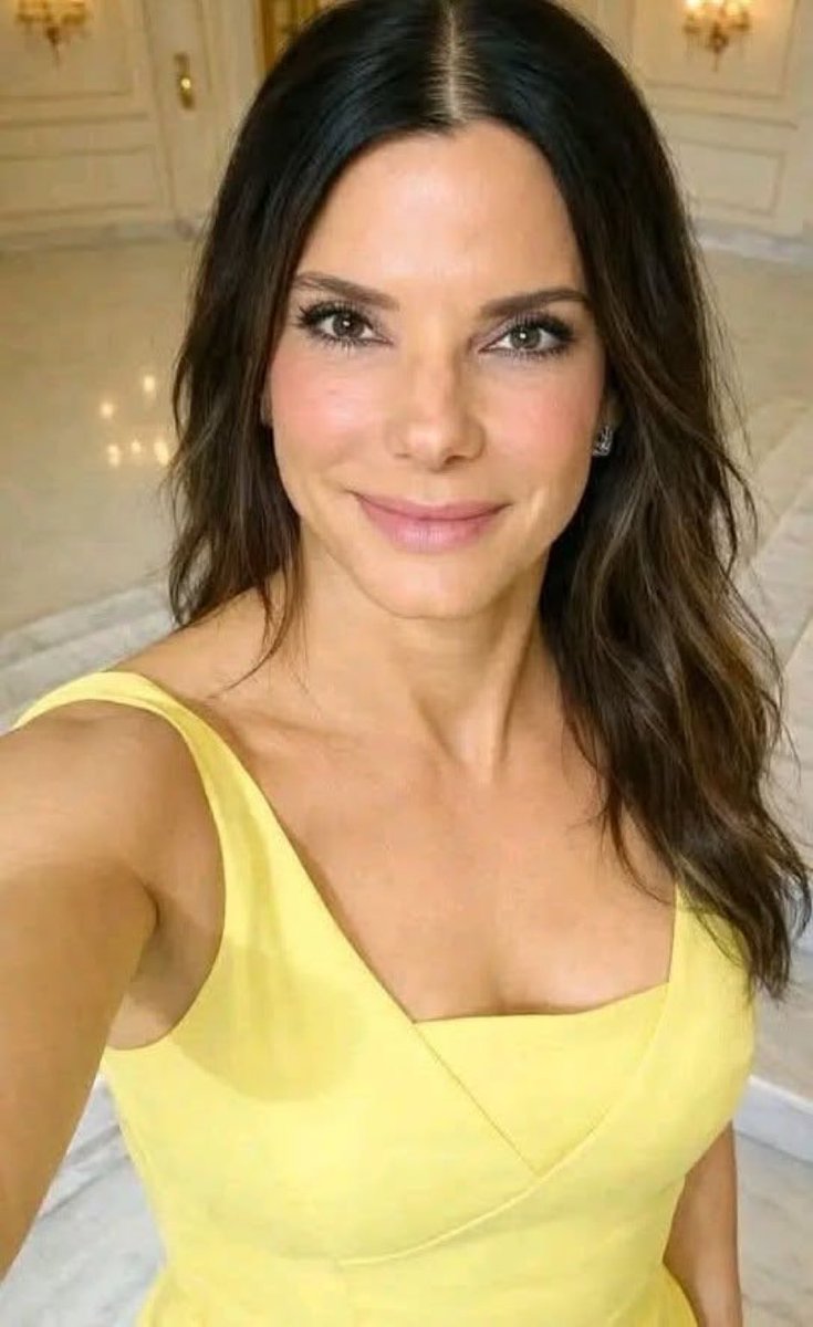 SandraBullfgn's tweet photo. Do you think I’m pretty enough be honest with me okay 💕 https://t.co/w8k45E56xD