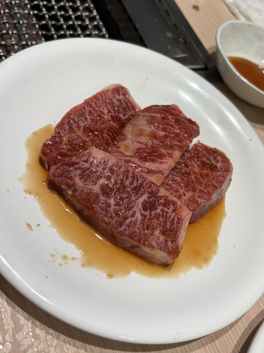 boko6090's tweet photo. 「今の株式市場は恋愛市場と一緒だ！」
とパパ友と話すなど。 https://t.co/XIJ8qhtZFA
